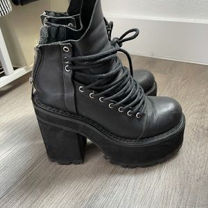 UNIF THRASH Boots